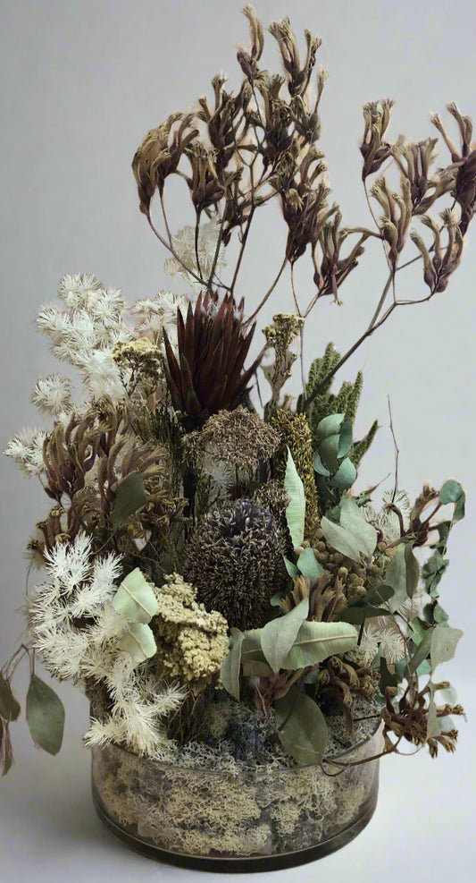 Dried Flower arrangement