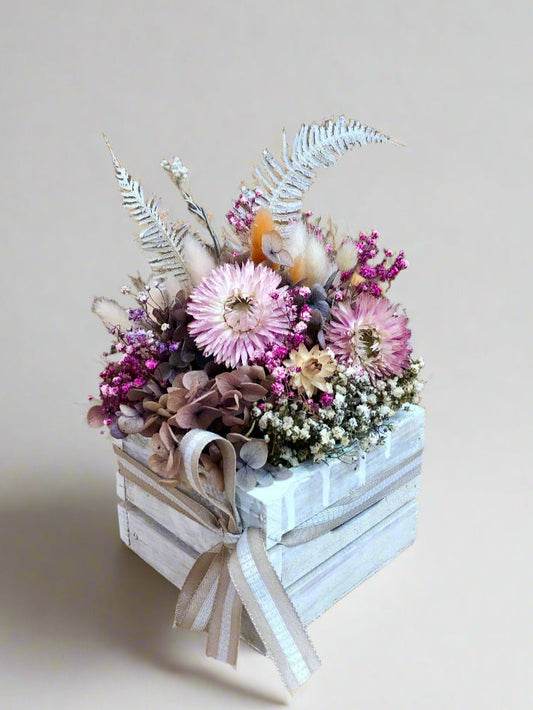 Dried flower crate
