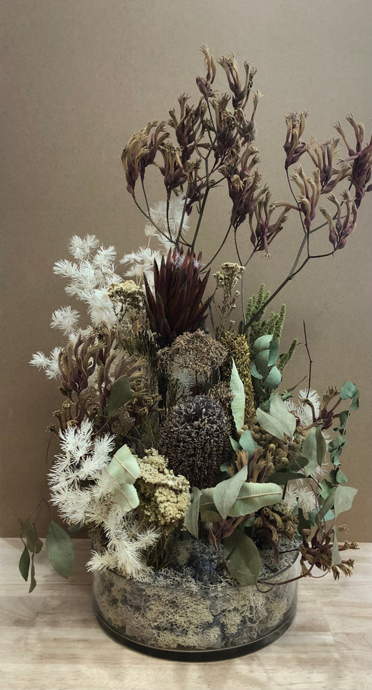 Dried Flower arrangement