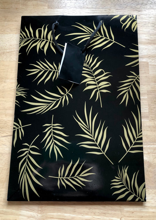 Black & gold gift bag