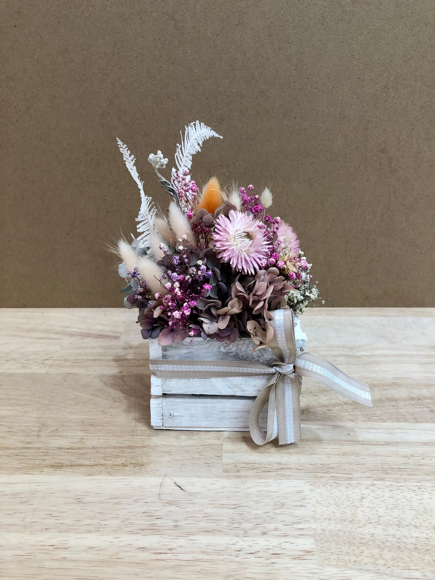 Dried flower crate