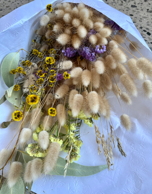 Bunny tail dried flower bouquet